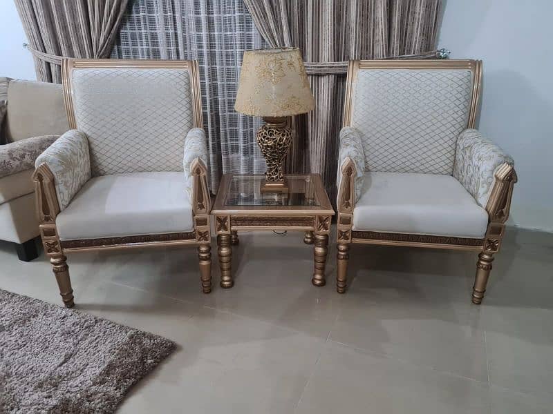 Sofa chairs with finest wood and cloth with table 2