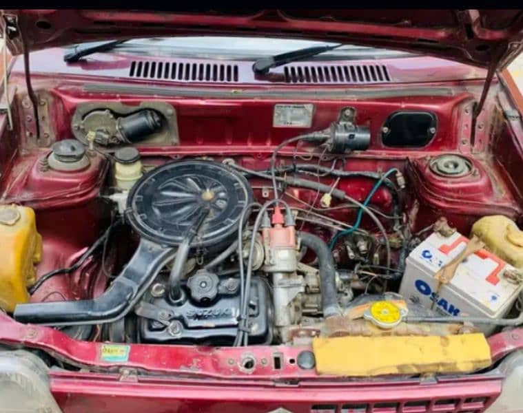 Suzuki Mehran VXR 2005 almost total genuine. o3oo 4/7/4/8/6/2/5 6