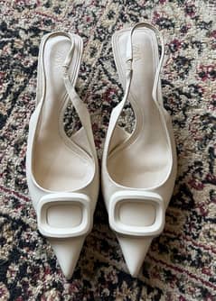 Size 40 Zara Kitten Heels