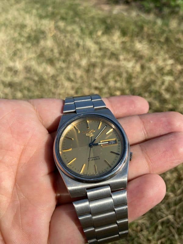 Seiko 5 Golden Dial Sunburst Auto Watch,Japan 2