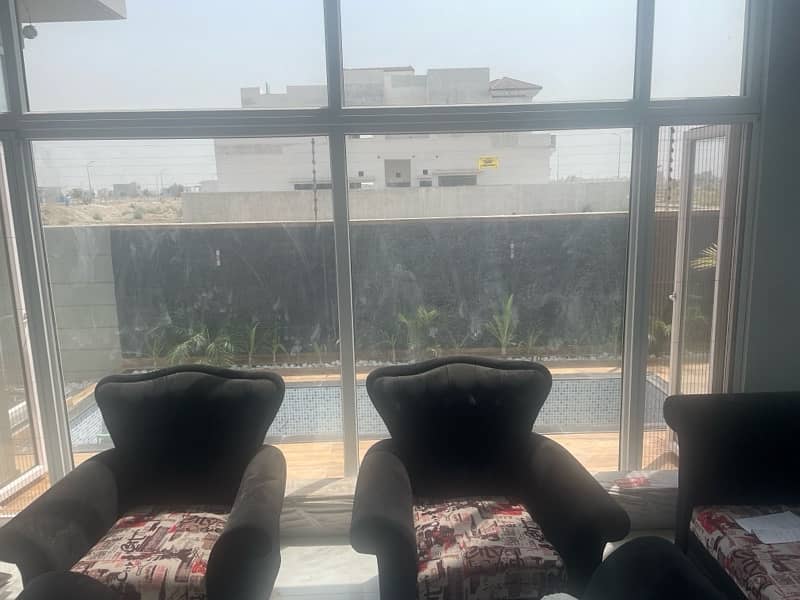 7 seater sofa set in lush condition velvet poshish grand look 2