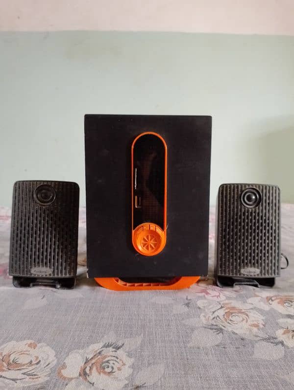 AUDIONIC SPEAKERS 2