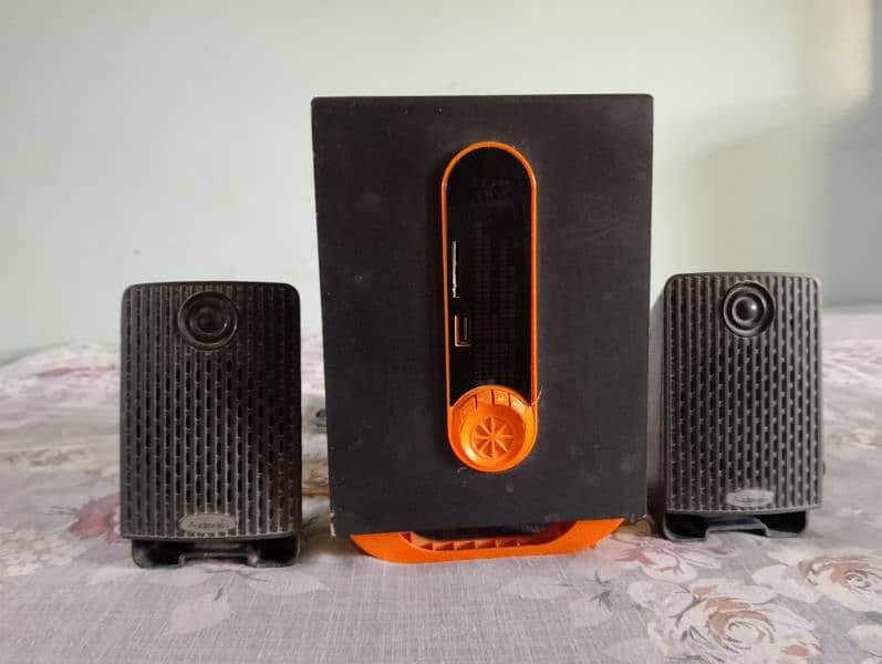 AUDIONIC SPEAKERS 4
