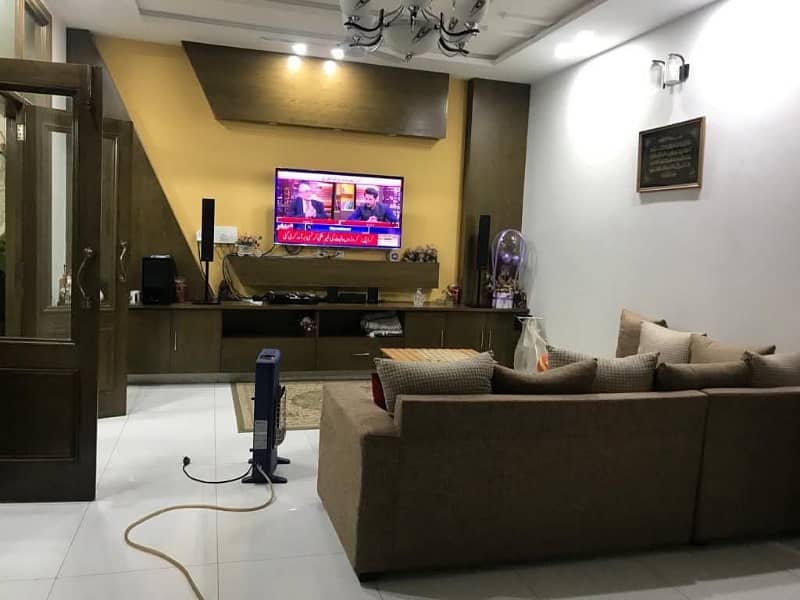 10 Marla Double Storey Low Price House For Sale In G-13 Islamabad 0