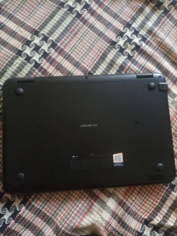 Dell Laptop Window 10 Latitude 3180 1