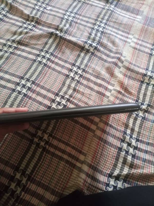 Dell Laptop Window 10 Latitude 3180 2