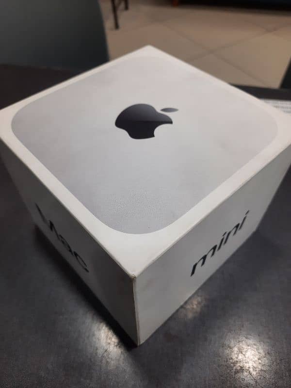 Apple Mac Mini M4 0