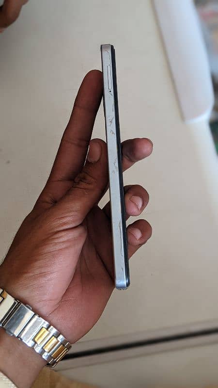 Infinix smart 8 4+4/64 10/10 all ok 3