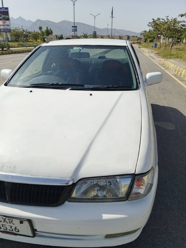 Nissan Sunny 2000/CNG/A. C/Twin Cam 1.5 2