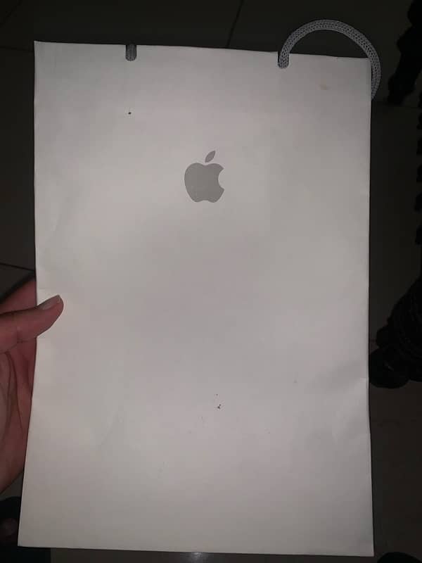 apple airpods 4 box packed 2