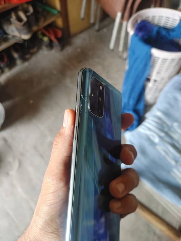one plus 8t 1