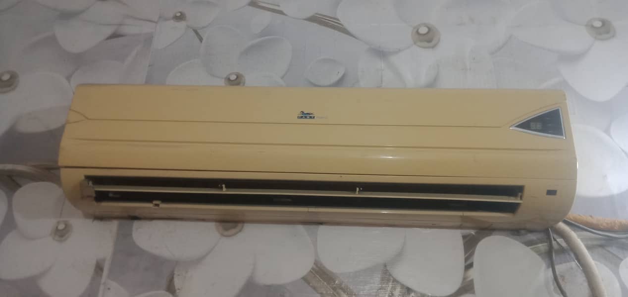 1.5 ton Fast Split for Sale Urgently 0