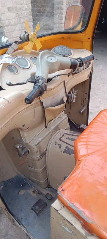 Tez raftar chanche good condition punjabe number 0335 9811917 11