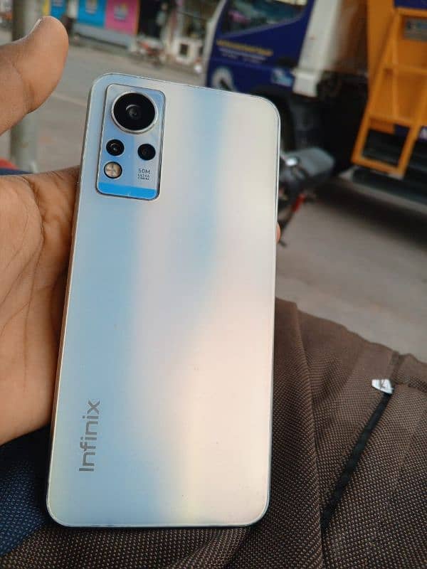 infinix note 11  4/128 1