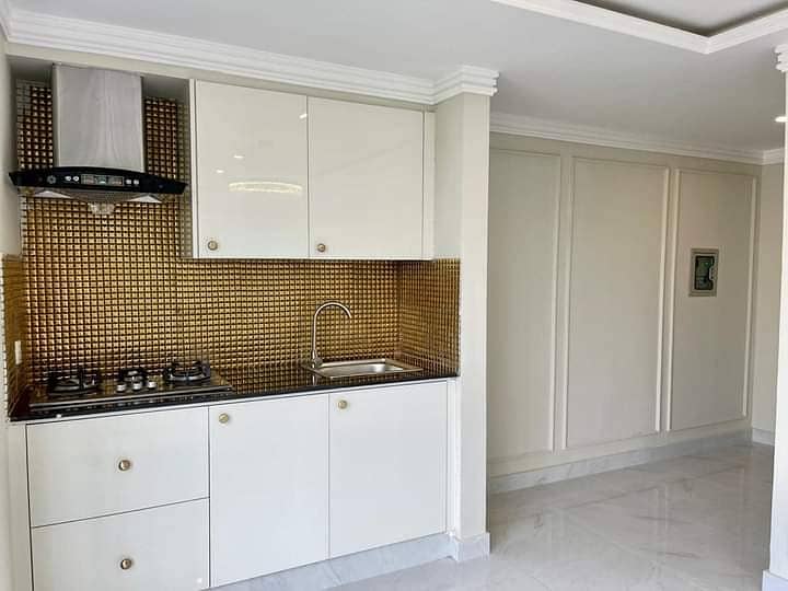 Apartment Available For Rent 4