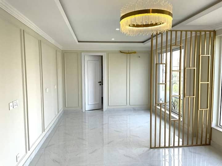 Apartment Available For Rent 5