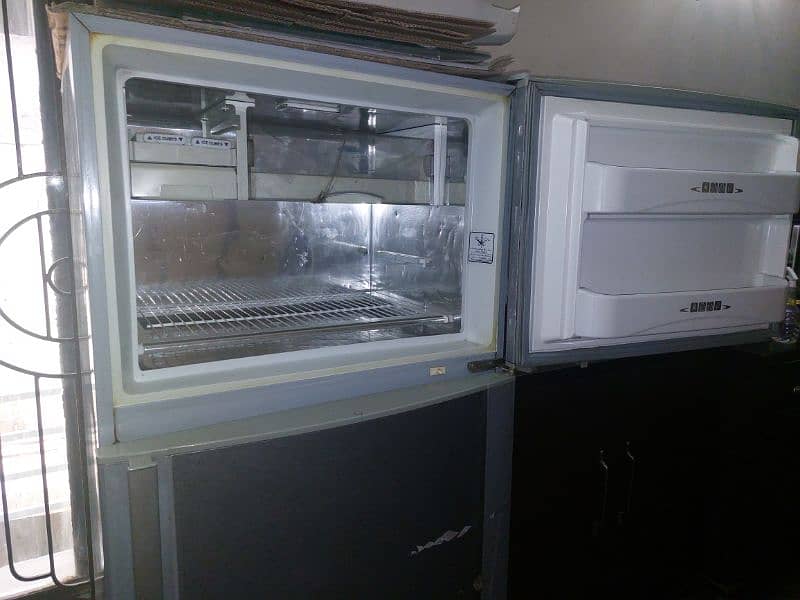 dawlance refrigerator 4