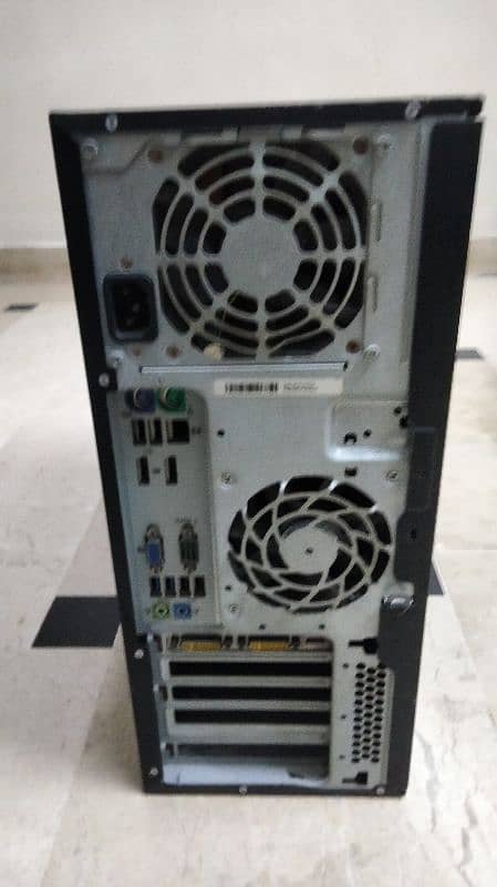 HP Elite desk i5 4th gen BEARBONE only 2