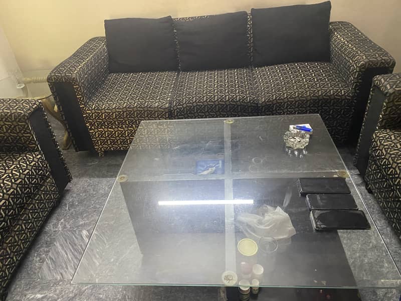 6 seater sofa set with free table 3