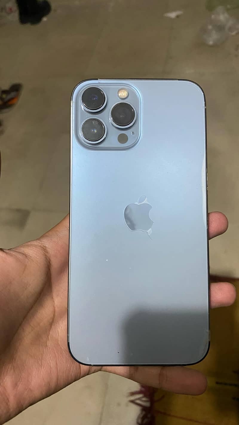 IPhone 13 Pro Max JV 9