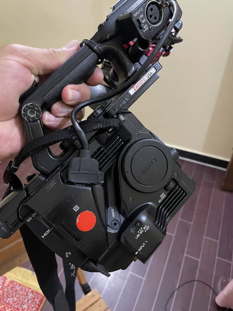 SONY PXW- FS5 4K full HDMI Camera 3