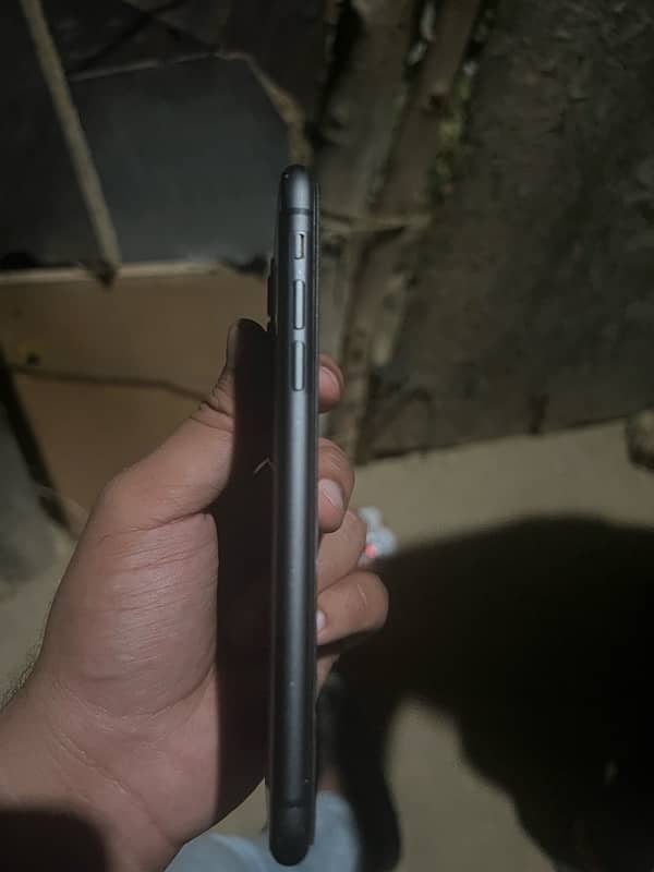 IPHONE 11  NON PTA JV 2