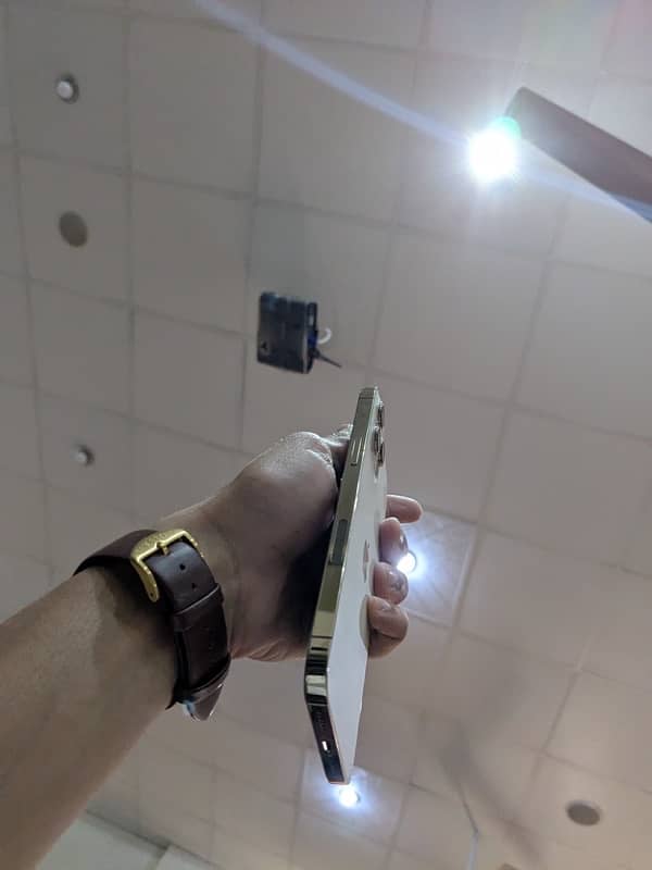 Iphone 12 pro max pta approved 256 5
