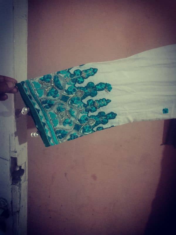 white & cgreen clour kurti 2