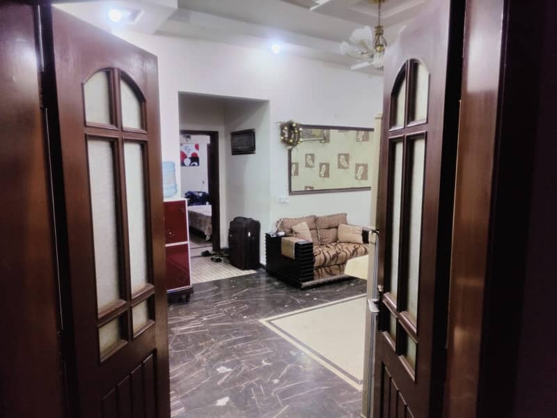 10 Marla House For Rent In Abdalians Society Near UCP University And Shoukat Khanam 2