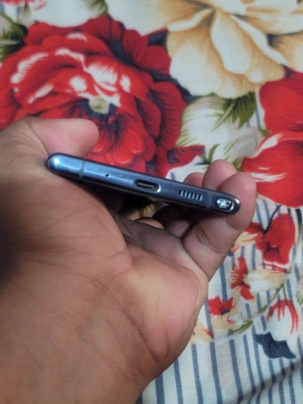 Galaxy Note 10+ 12gb/256gb Dual Physical Non pta 4