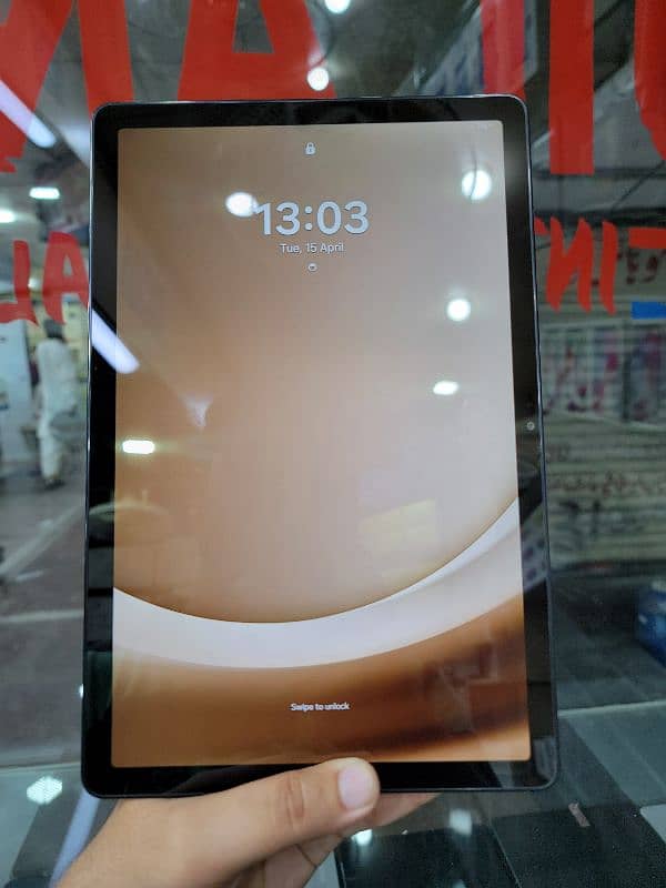 Samsung a9 plus 4
