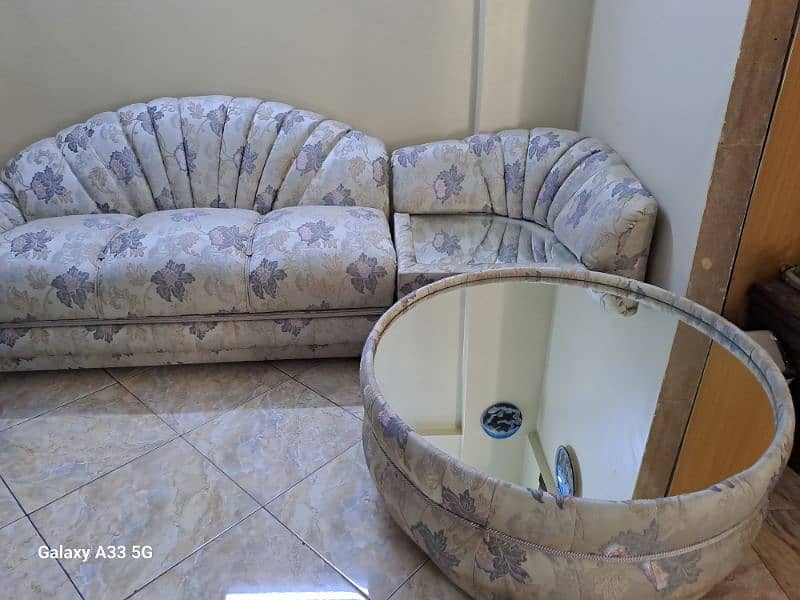 Stylish Sofa Set for Sale. Gently used, Great condition, Grab it 0