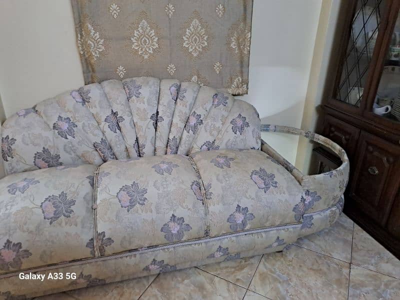 Stylish Sofa Set for Sale. Gently used, Great condition, Grab it 1