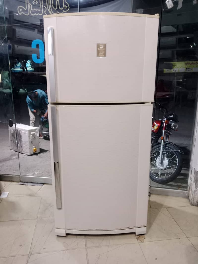 Dawlance fridge large   (0306=4462/443)Awsum  (0321=080/7777) Awsum c 7