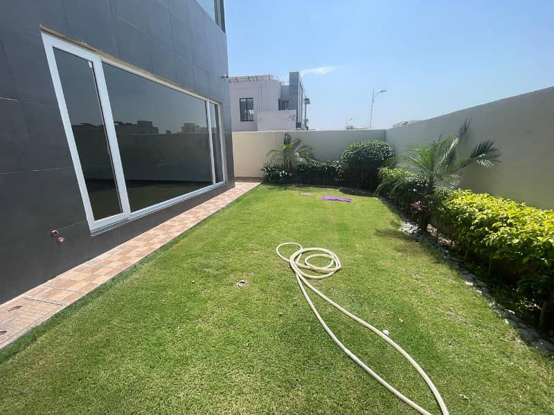 1 Kanal Modern 5 Bedroom House Available For Sale in DHA Phase 7 Block s lahore cantt . 9