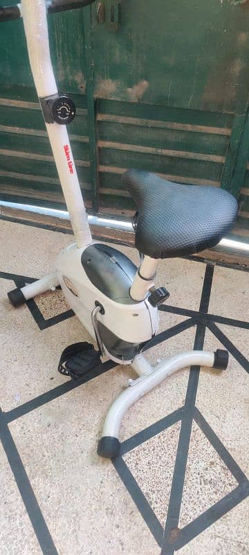 GYM ITEMS treadmill elliptical exercise cycle arm strecher massager 10