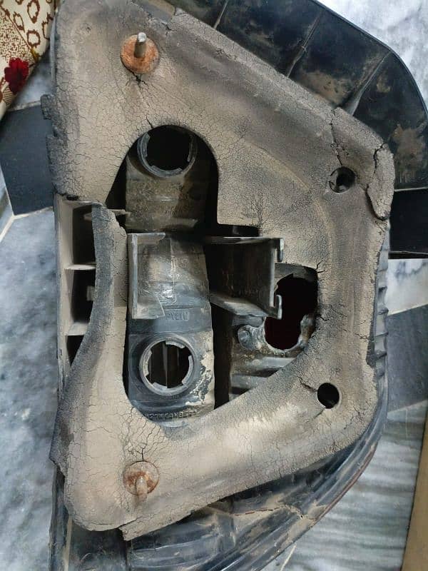 Honda City model 2000 backlights for sale 3