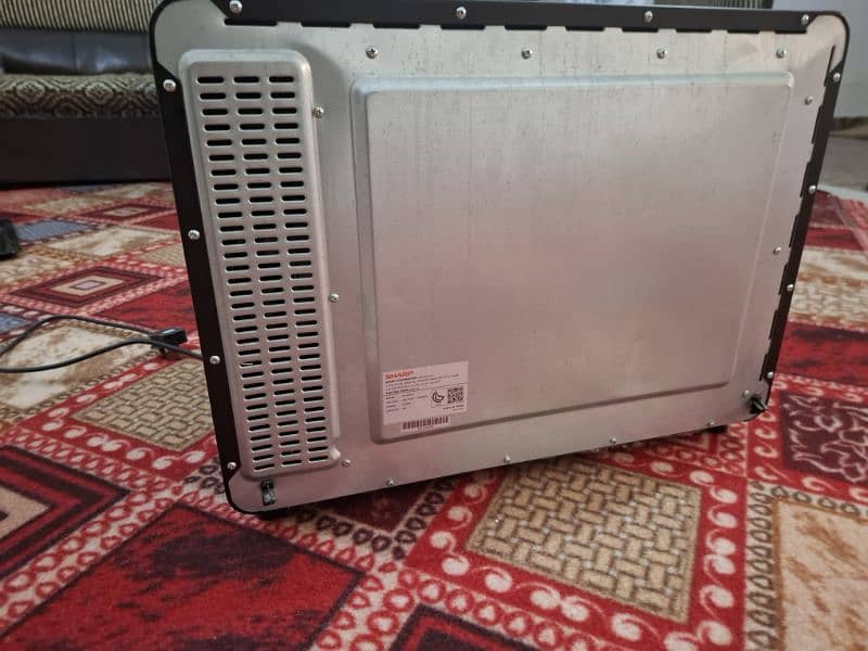 Original Sharp oven 1