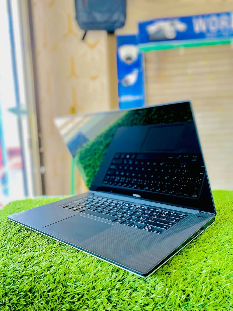 DELL PRECISION 5530 4K 4