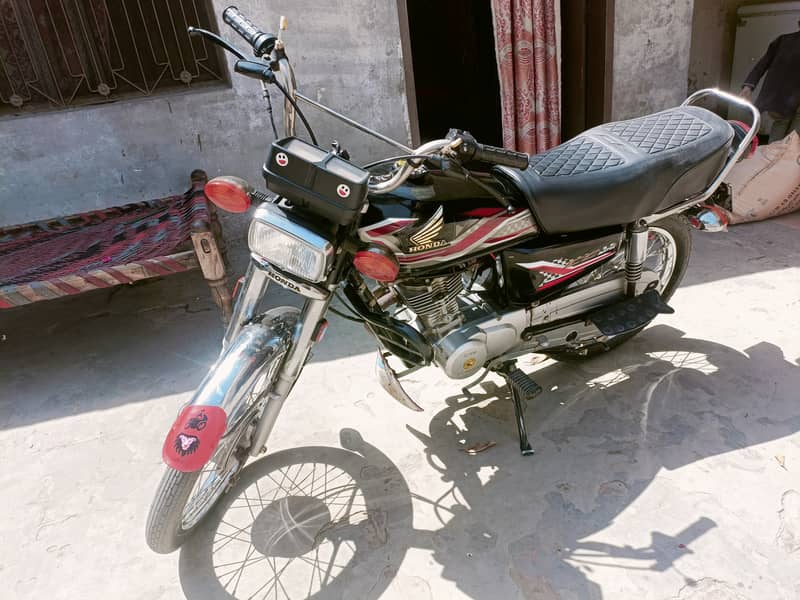 Honda CG 125 2015 0