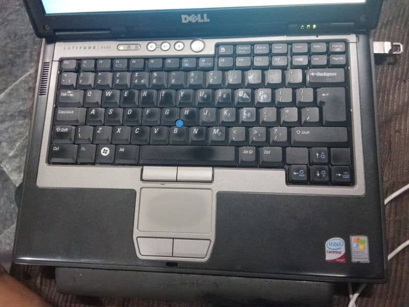 Dell d630 laptop good condition no fault 1