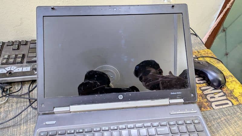 hp laptop for sale core i7 2nd generation 4
