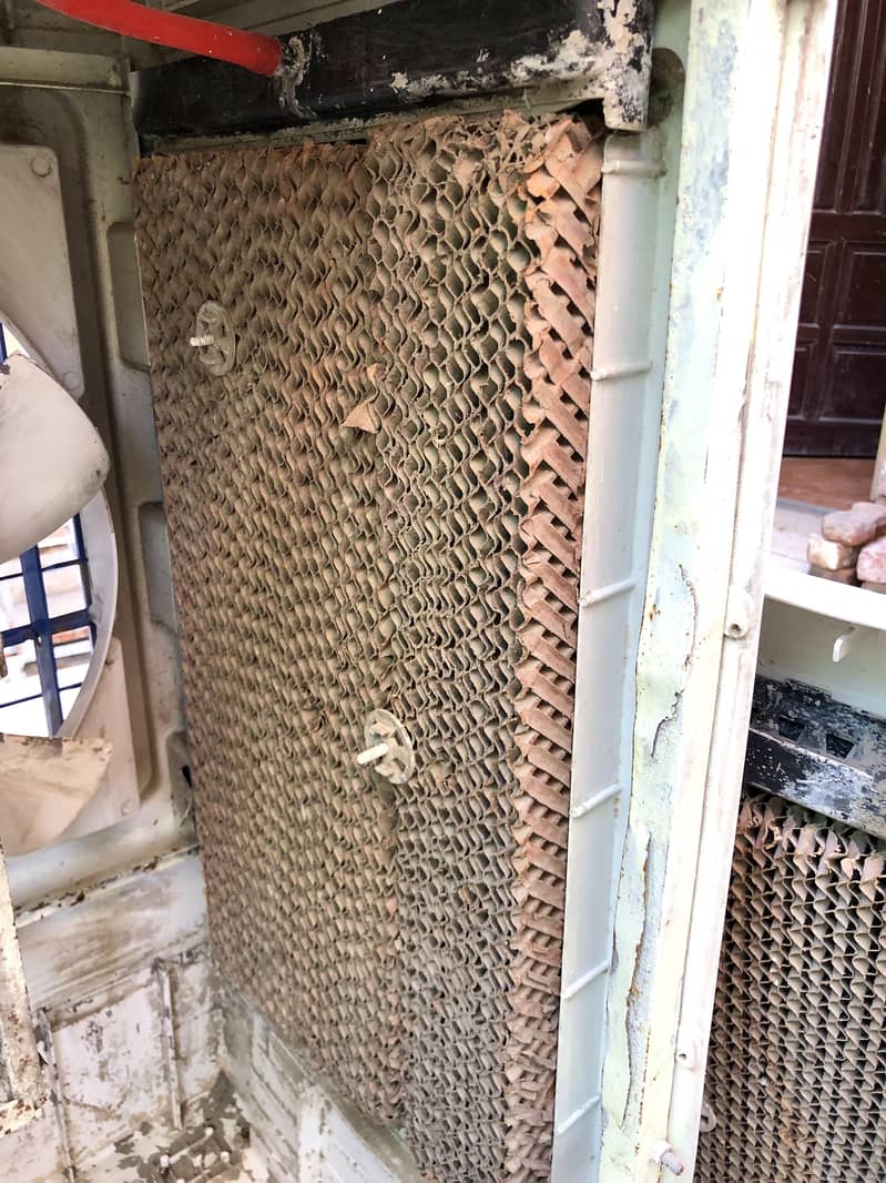 I-Zone large full size Air cooler available in excellent condition 6