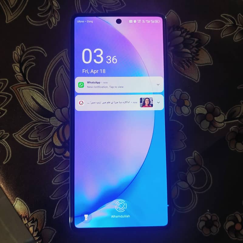 Tecno Camon 30 10/10 4
