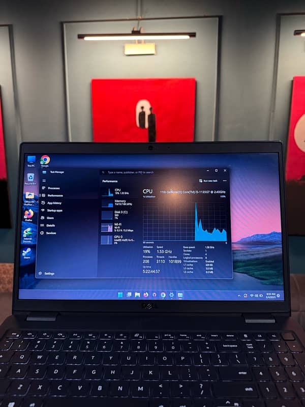 Dell Latitude Intel i5 11th Gen - 512 GB M. 2 - Windows 11 1