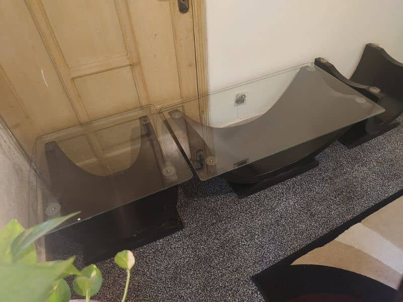 One centre Table and two side tables 3