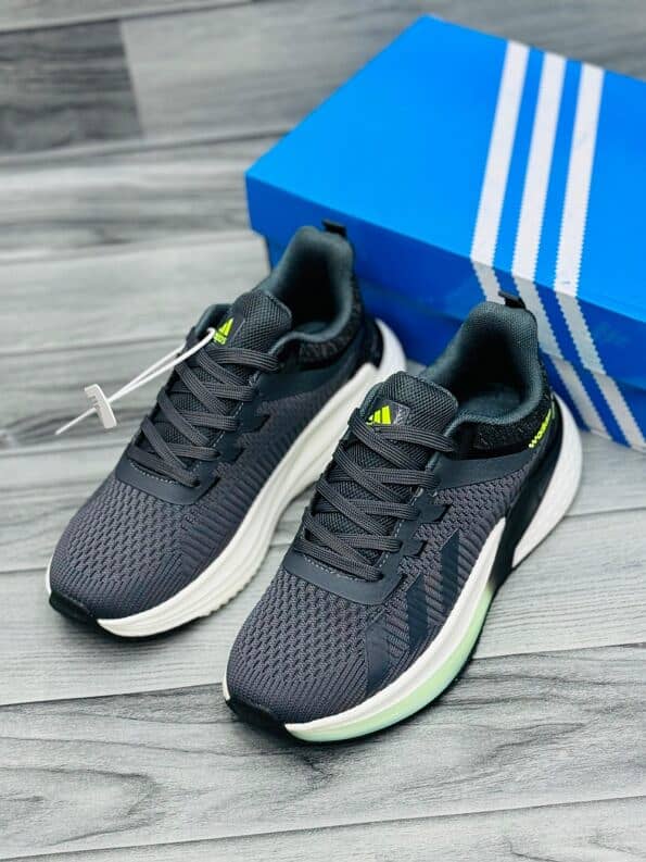 01 Adidas Zoom Running 1