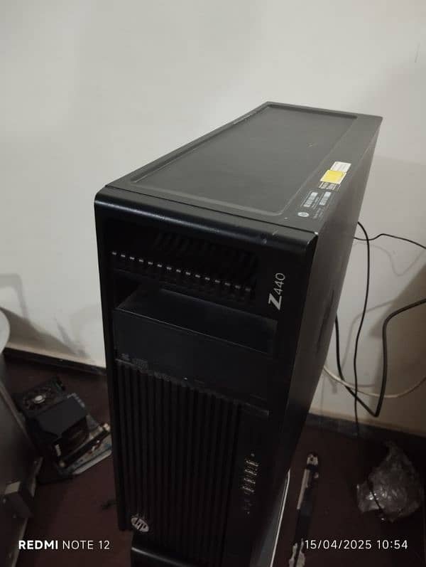 Z440 workstation E5 2680v3 with 1TB SSD 0