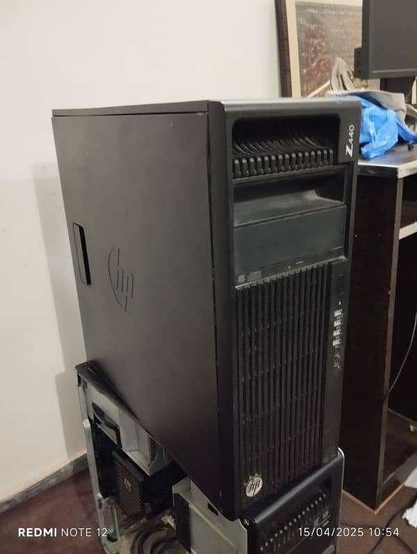 Z440 workstation E5 2680v3 with 1TB SSD 2