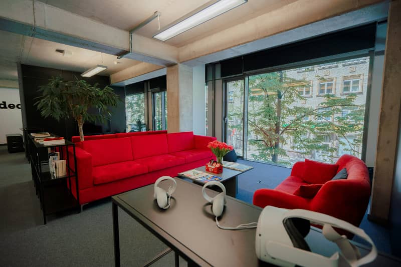 4 Marla Office Available For Rent 1